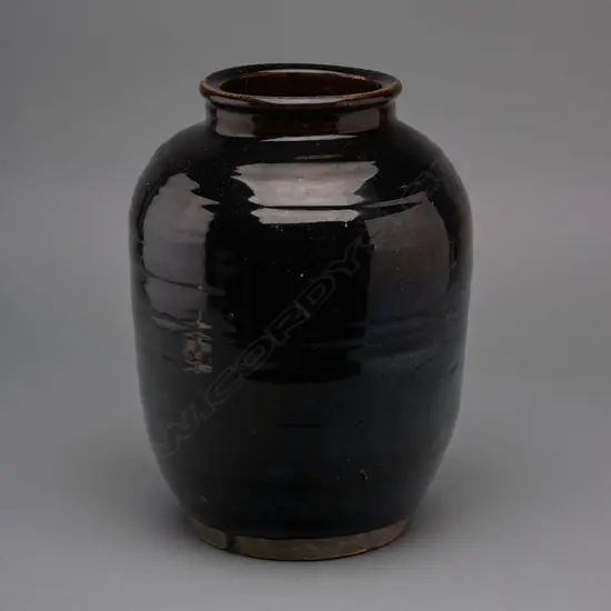 Stoneware jar (tsubo) – Japan - late Edo period,